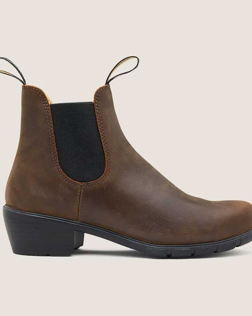 Blundstone 1673 Elastic Sided Heel Boot Available Today with