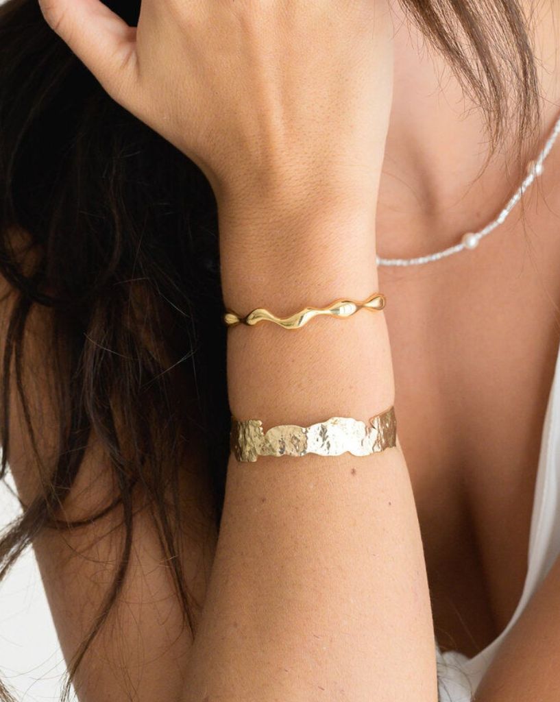 indigo-and-wolfe-gold-rivah-cuff-bracelet-