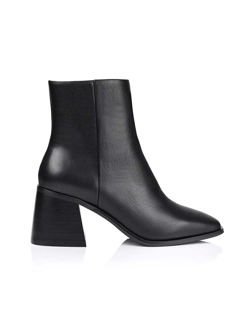 Siren Lancelot Ankle Boots