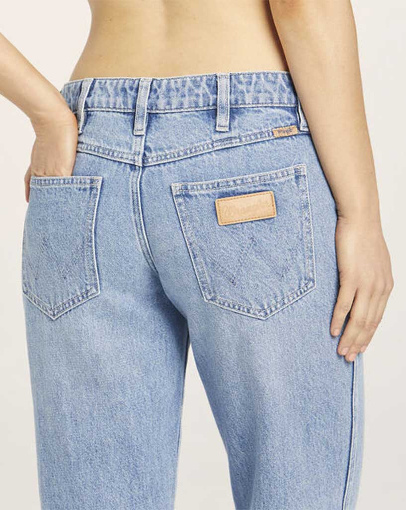 Wrangler Low Rise Claudia Straight - Blue Mary Jane