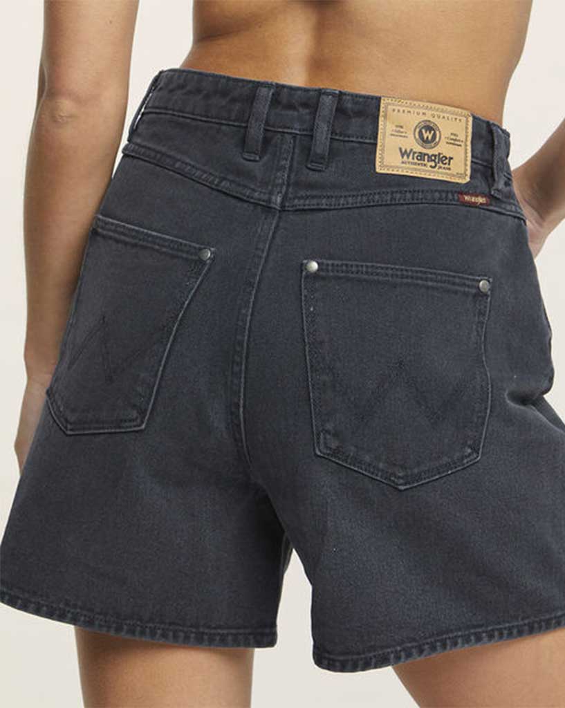 Wrangler Bella Baggy Short - Blackbird